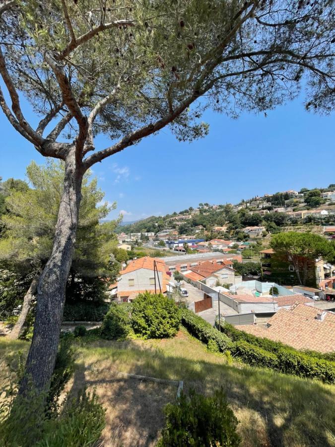 Studio En Bas De Villa Avec Piscine Proche Bord De Mer Cagnes-sur-Mer Exterior photo